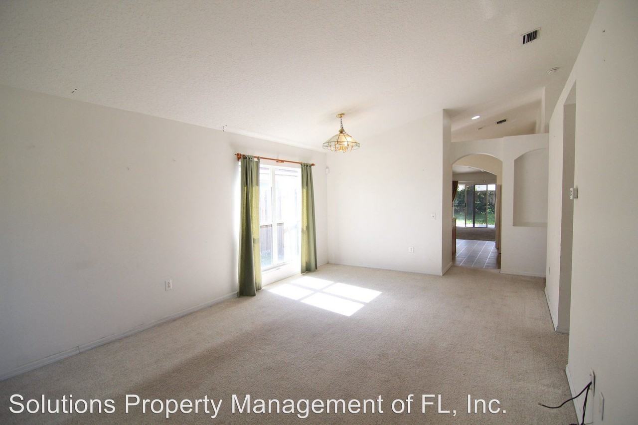 1277 Potomac Dr - Photo 2 of 26