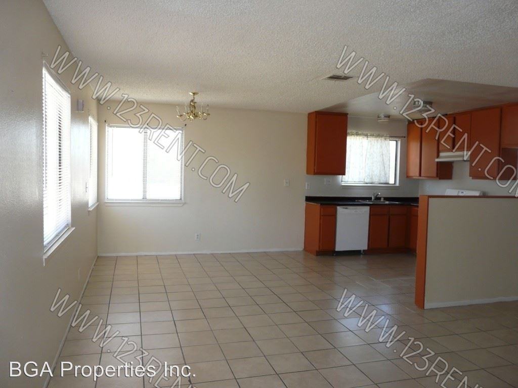 38715 Larkin Ave. - Photo 3 of 12