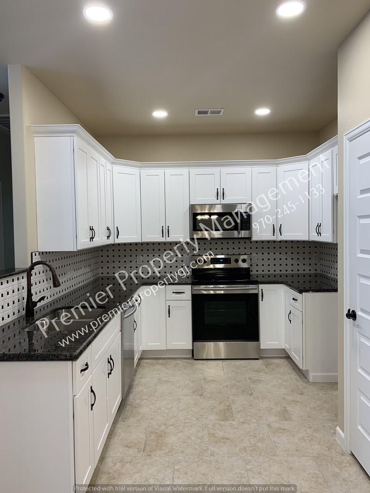 540 Gewont Lane - Photo 4 of 15