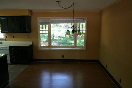 135 Misty Ln - Photo 2 of 9