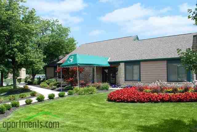 Stone Pointe Village - Photo 3 of 29