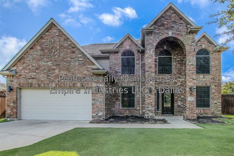 111 Northfield Cir - Photo 2 of 41