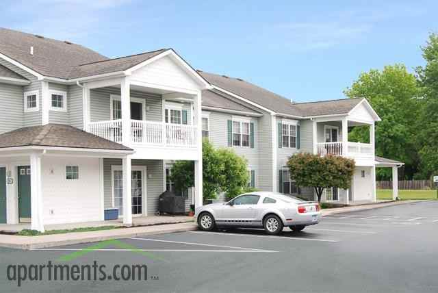 Jordache Park Apartments - Photo 3 of 15