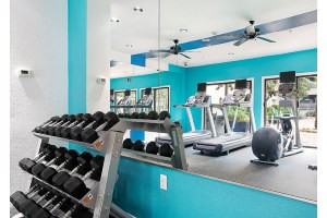 Post Square - Photo 3 of 17