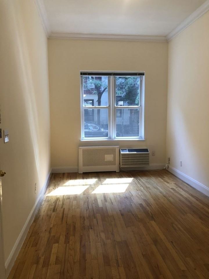 E 85th & York Ave KP #1a