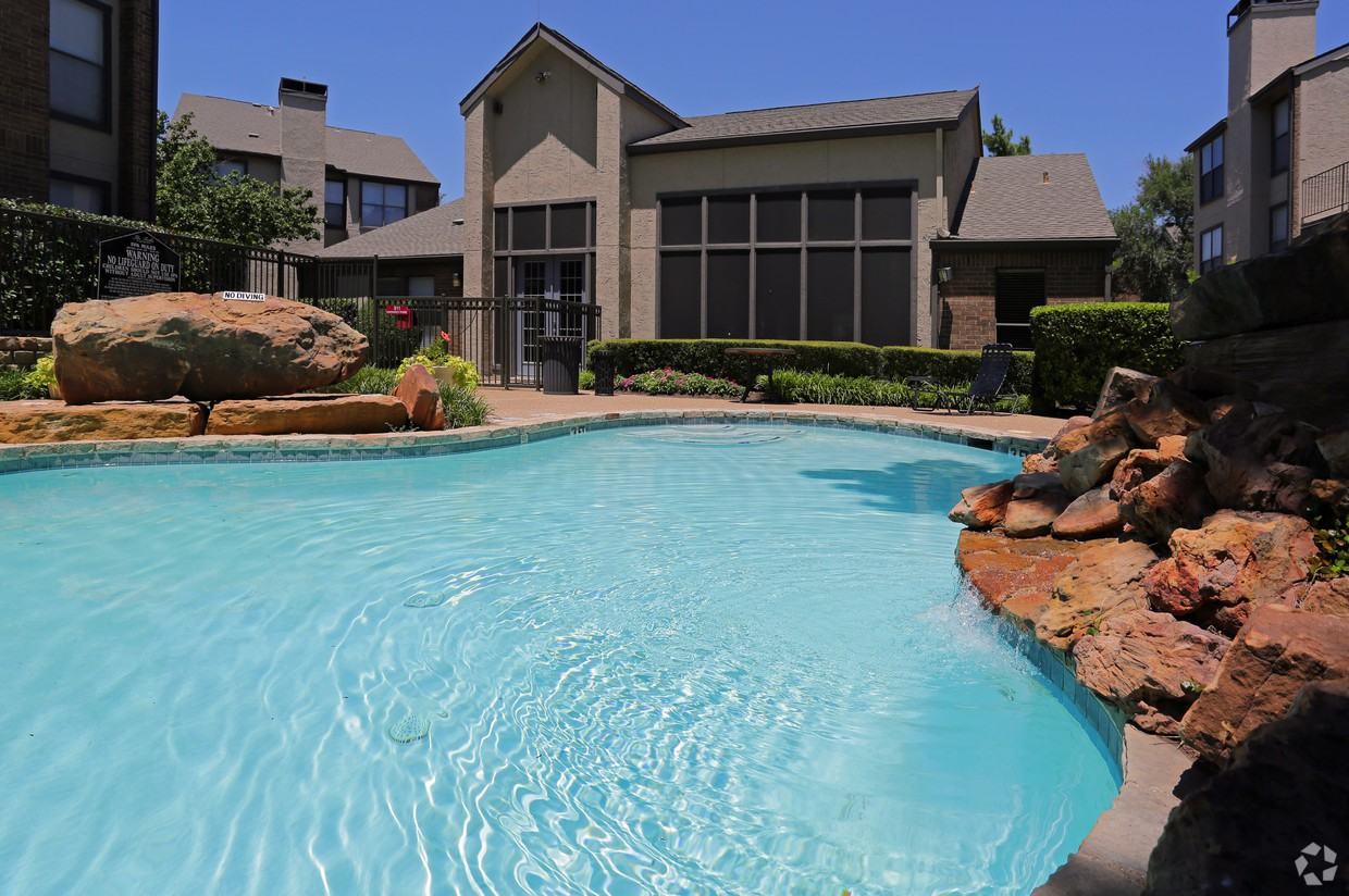 The Glen at Highpoint - Photo 2 of 76