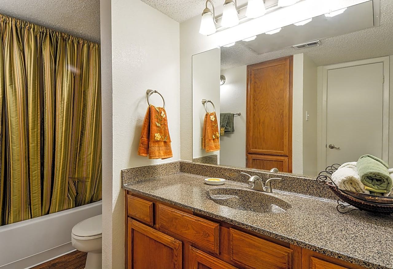 The Glen - Photo 5 of 60