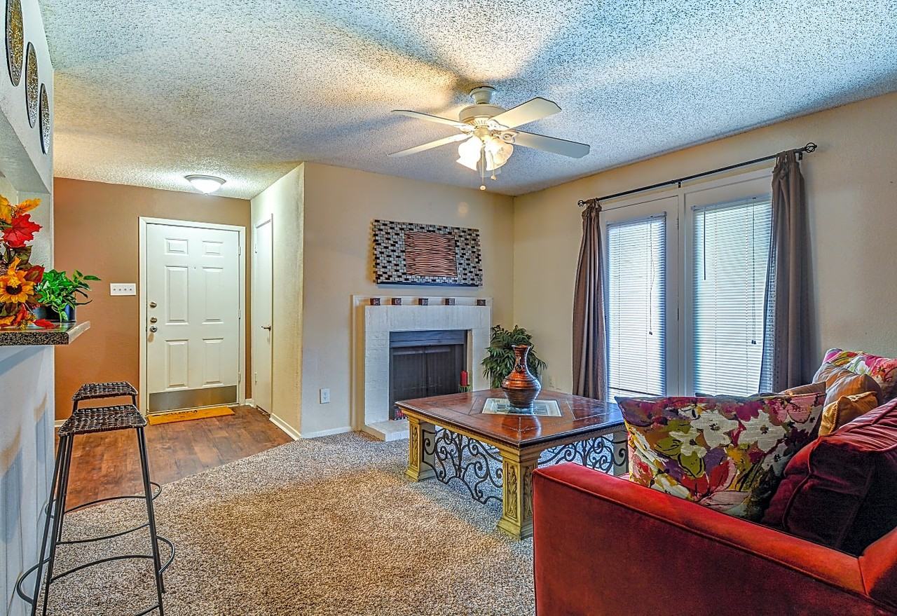 The Glen - Photo 4 of 60