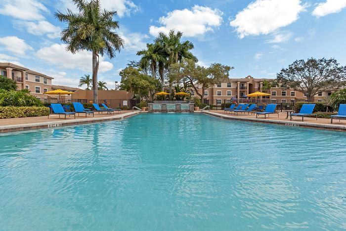 Pembroke Pines Landings - Photo 5 of 86