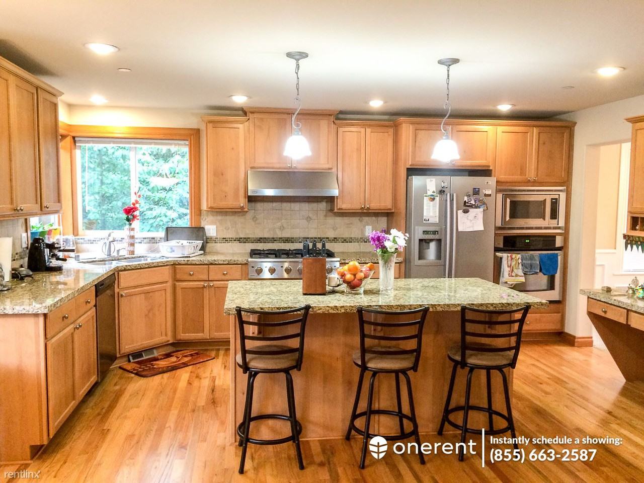 18822 1st Ave Nw - Photo 3 of 14