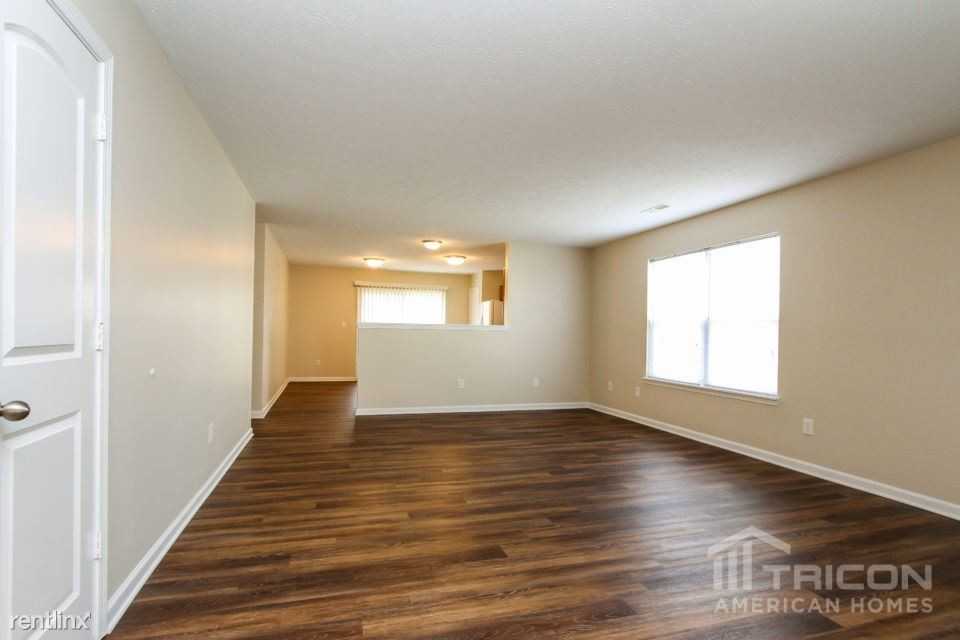 5838 Mosaic Place - Photo 3 of 16