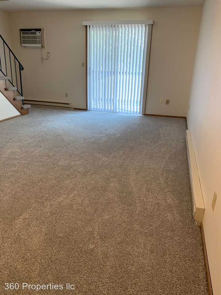 403 12th Ave South - Photo 3 of 12