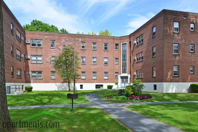 Tremont Apartments - Photo 2 of 6