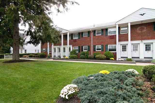 Toms River Apartments - Photo 2 of 20