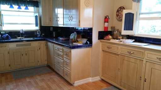 4033 Concord Blvd - Photo 3 of 19