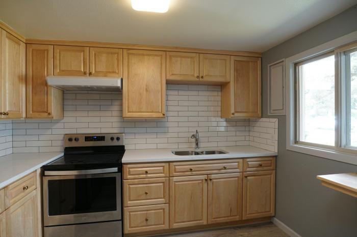 1837 S 116th St - Photo 2 of 12