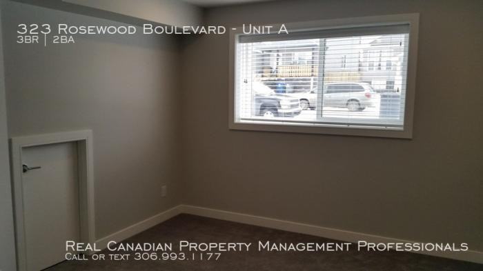 323 Rosewood Boulevard - Photo 3 of 13