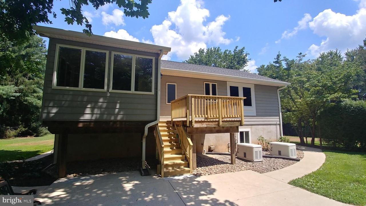 3789 Ivory Road - Photo 3 of 29