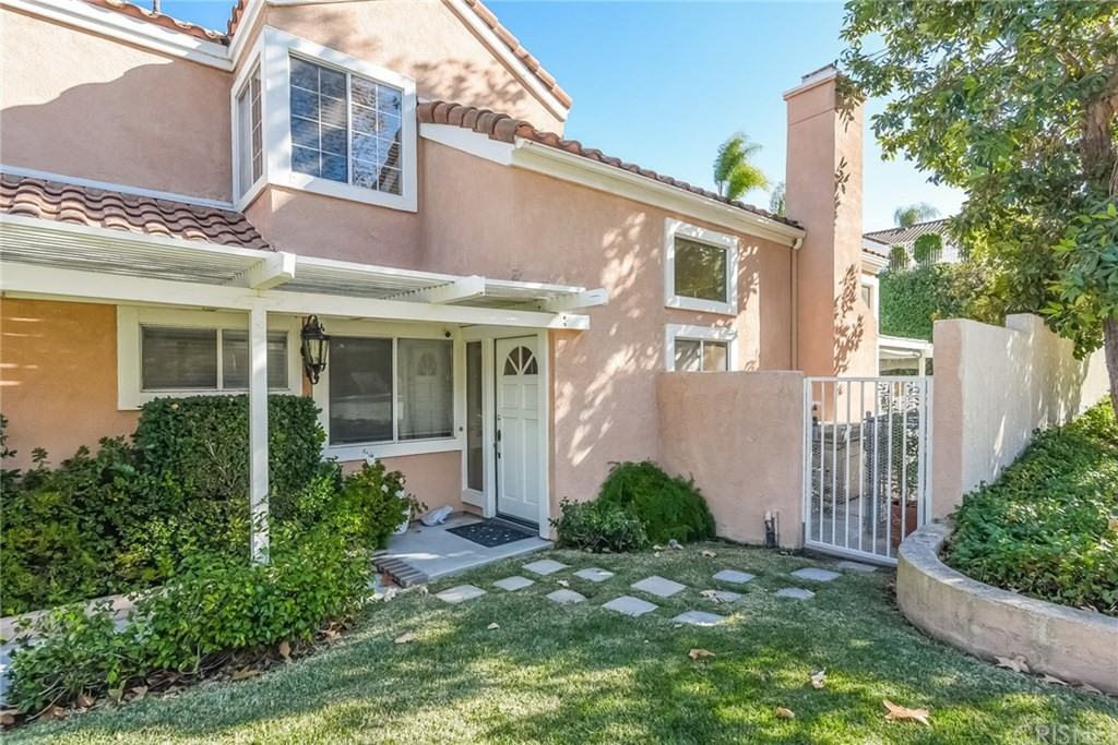 24786 Calle Serranona - Photo 3 of 22