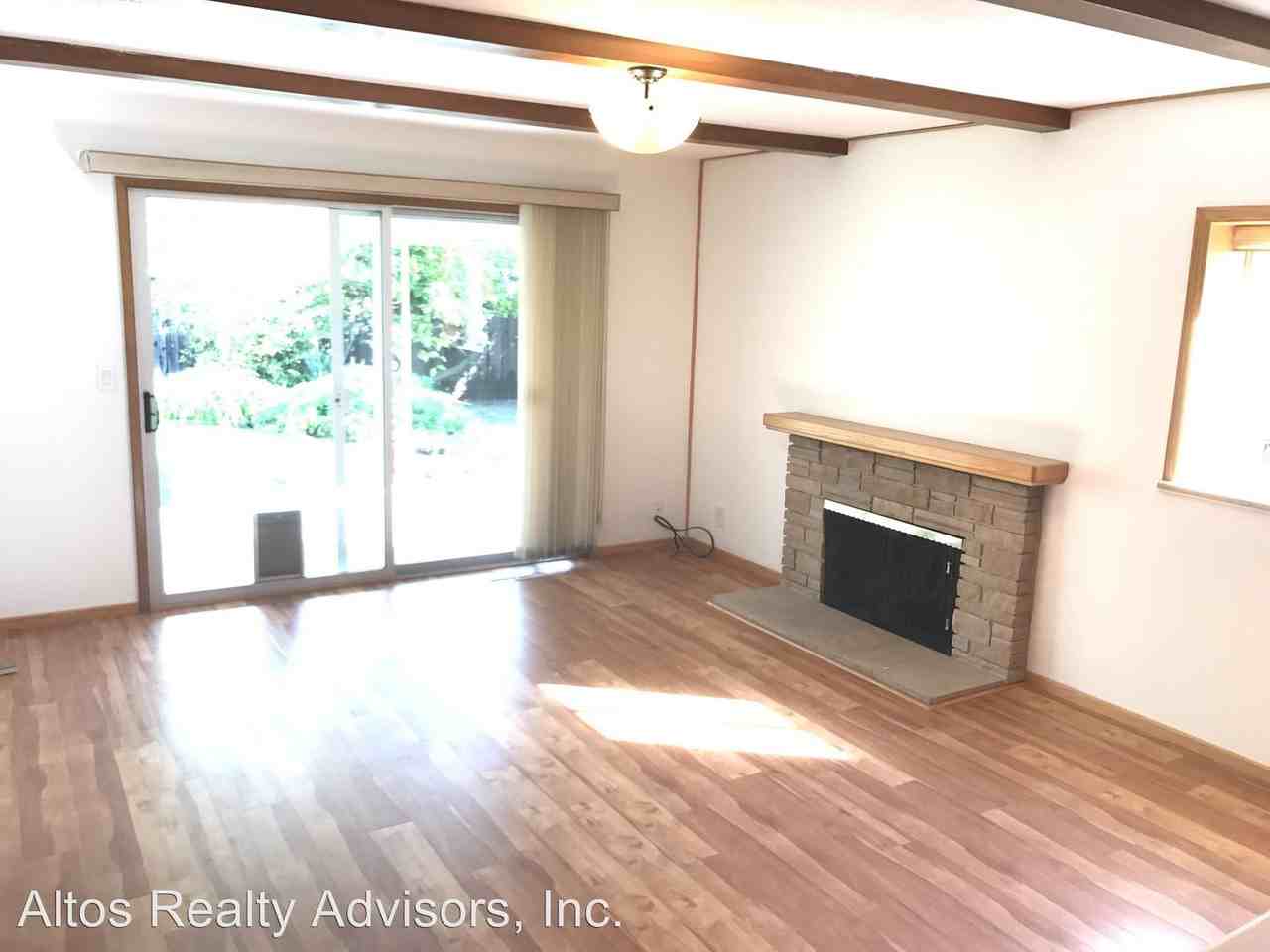 1861 Limetree Lane - Photo 3 of 22