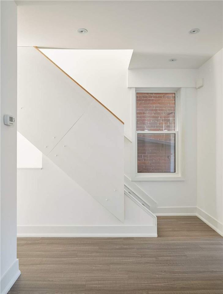 39 Churchill Avenue - Photo 2 of 7