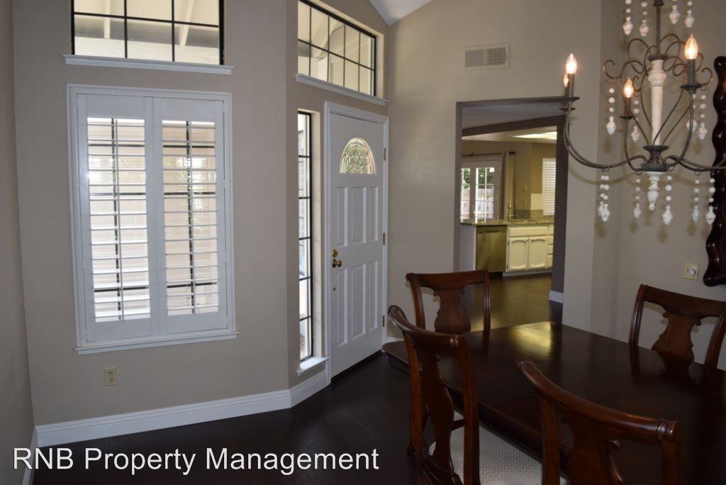 160 Stoney Hill Drive - Photo 2 of 31