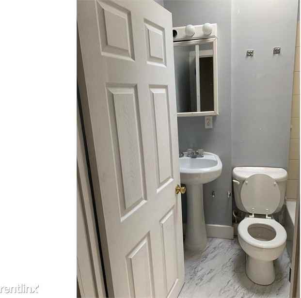 716 N Belnord Ave - Photo 2 of 15