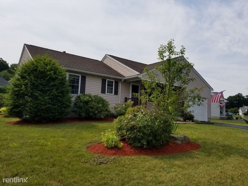 24 Deacon St - Photo 2 of 15