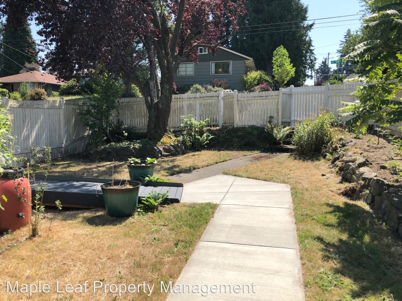 1202 Ne 98th St. - Photo 3 of 23