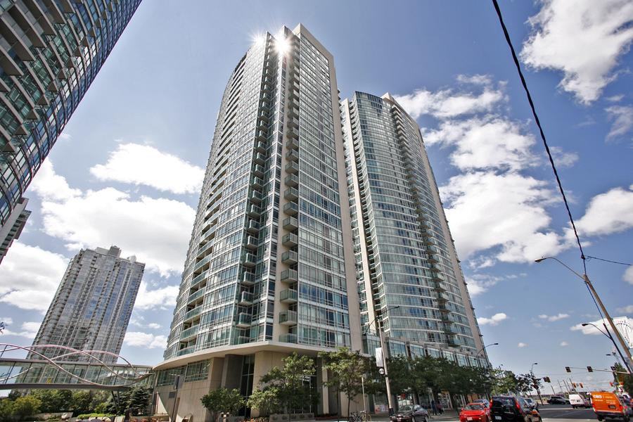 381 Front Street West #608