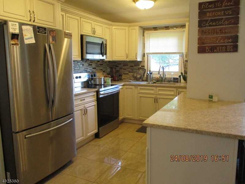 330 Cumberland - Photo 2 of 19