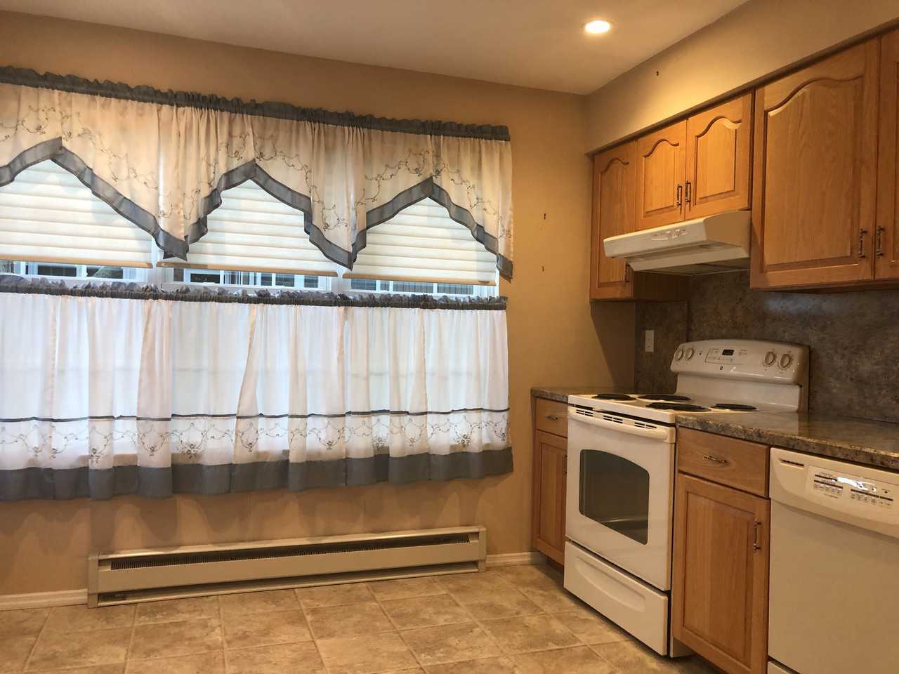 36 Revere Dr - Photo 3 of 13