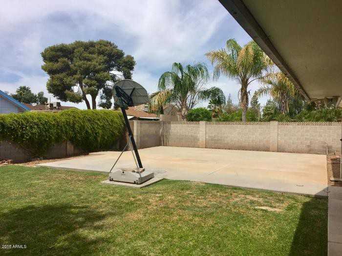 3336 South Pine Street - Photo 2 of 9