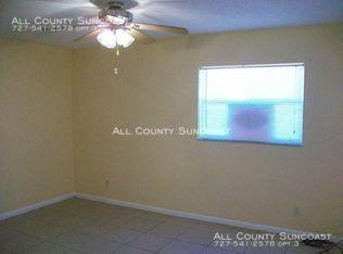 8140 50th Ave N - Photo 3 of 7