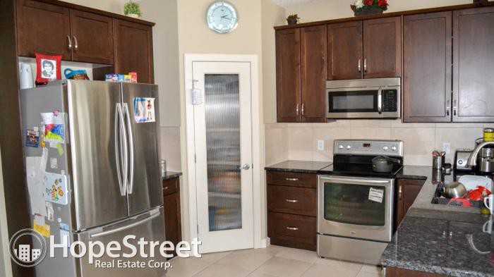 58 Everhollow Manor Sw - Photo 2 of 11