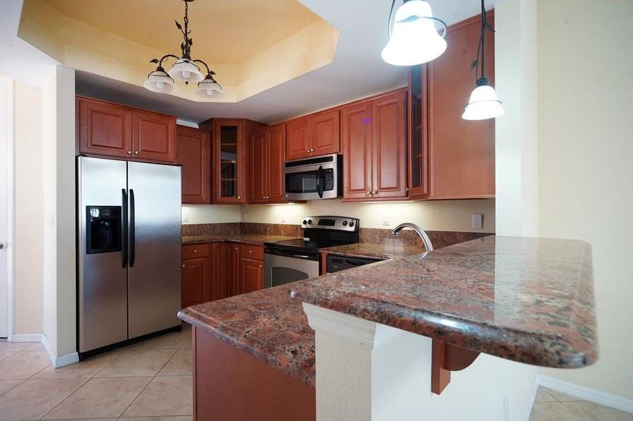 1319 Se 40th Ter #104 - Photo 7 of 12