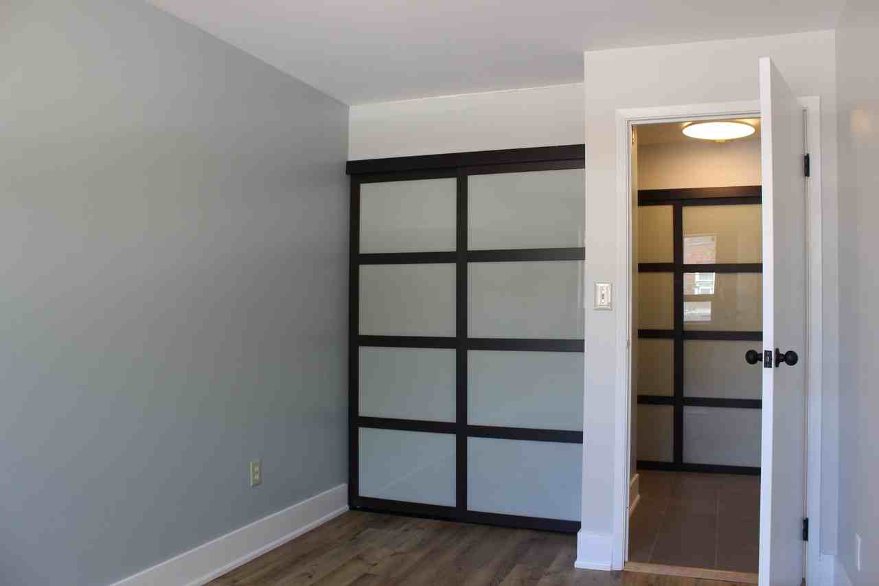 1513 Gerrard Street East #7 - Photo 7 of 9