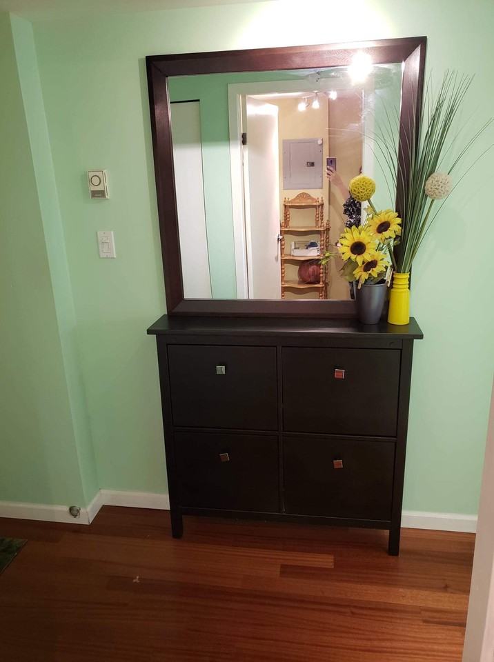 1277 Nelson Street - Photo 4 of 19