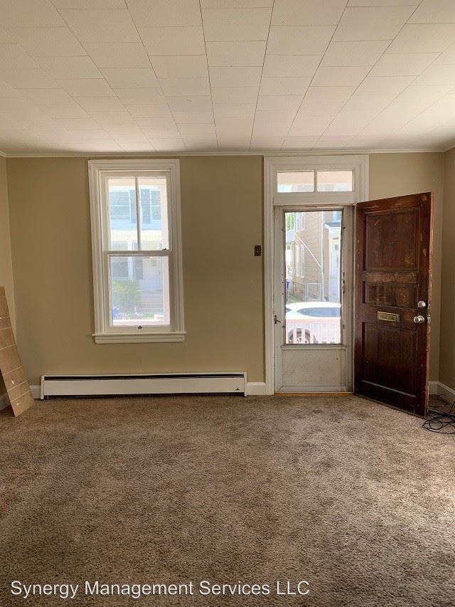 525 Mulberry Street - Photo 3 of 15