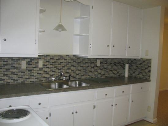 12317 Mason Ave - Photo 2 of 2