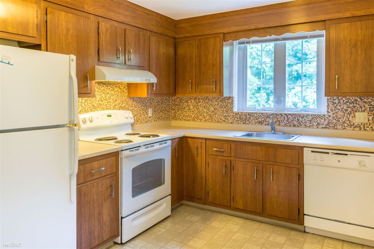 122 Worthen Rd - Photo 2 of 9