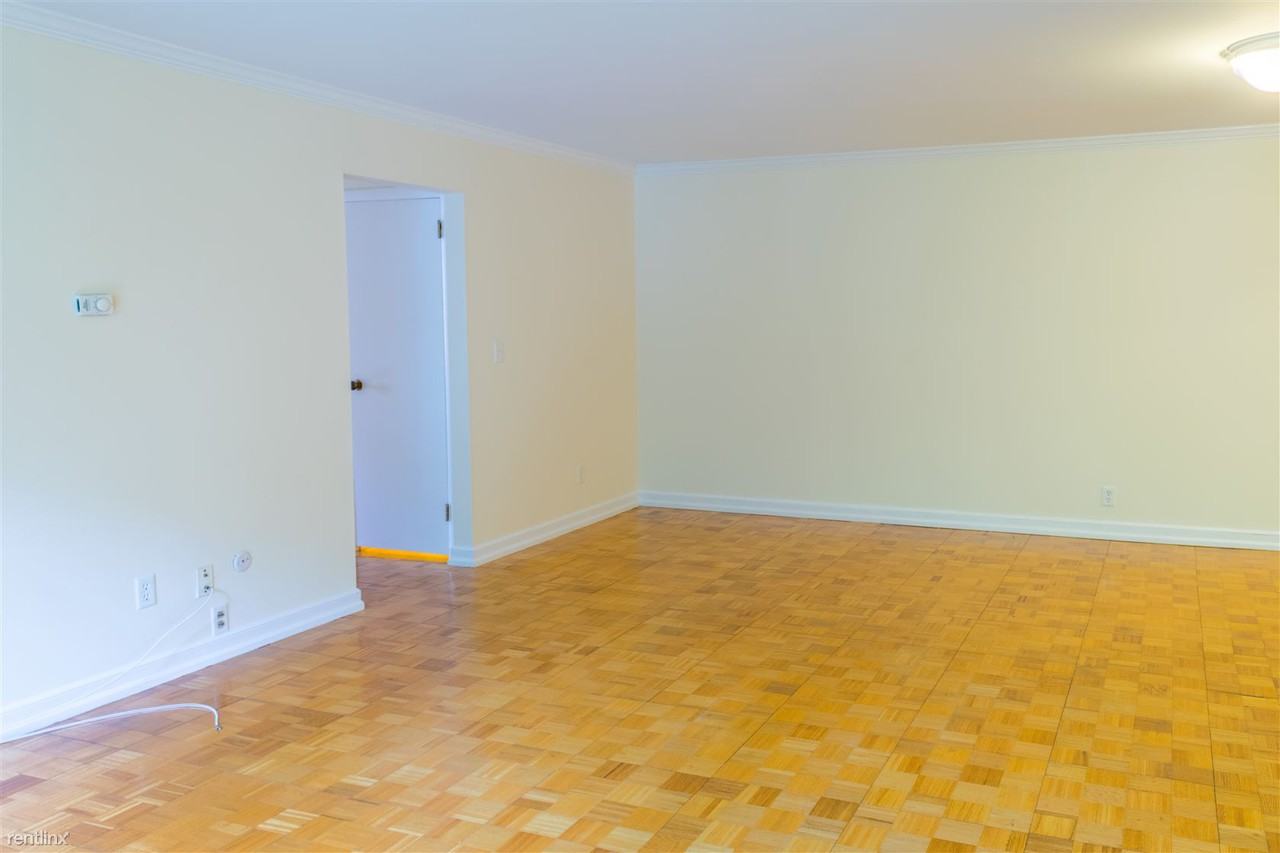 122 Worthen Rd - Photo 3 of 9