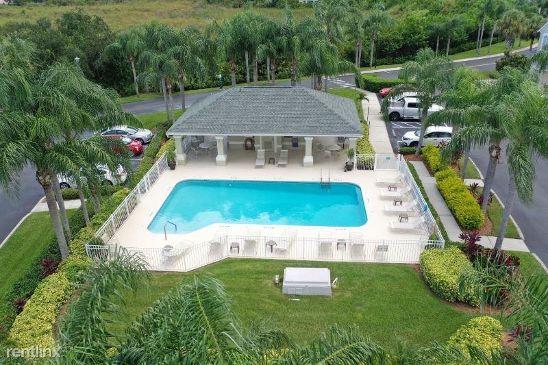 912 Handsome Cab Ln 103 - Photo 3 of 11