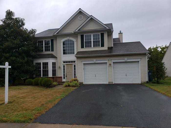 230 Web Foot Lane - Photo 2 of 15