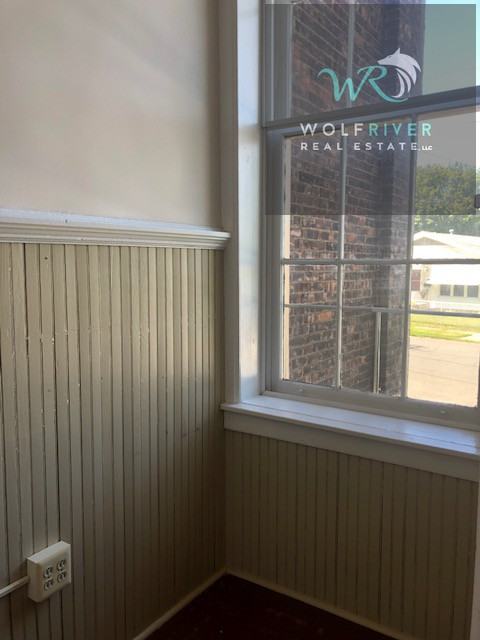 520 2nd Avenue - Photo 3 of 9