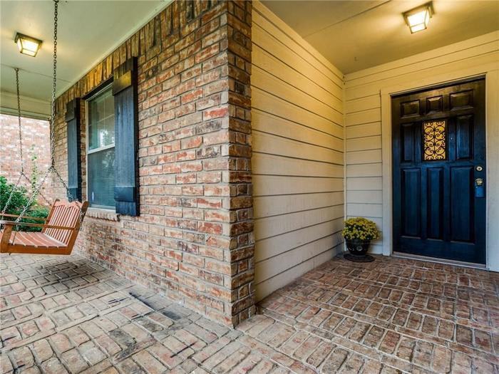 8054 Raleigh Drive - Photo 3 of 7