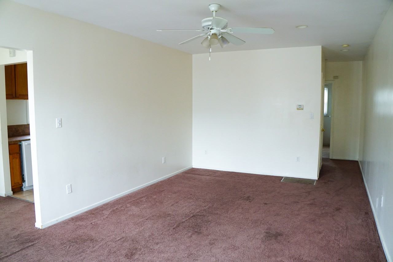 13120 Penn Street - Photo 2 of 12