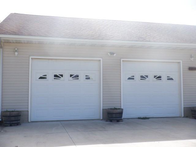 1219 Sunset - Photo 2 of 21