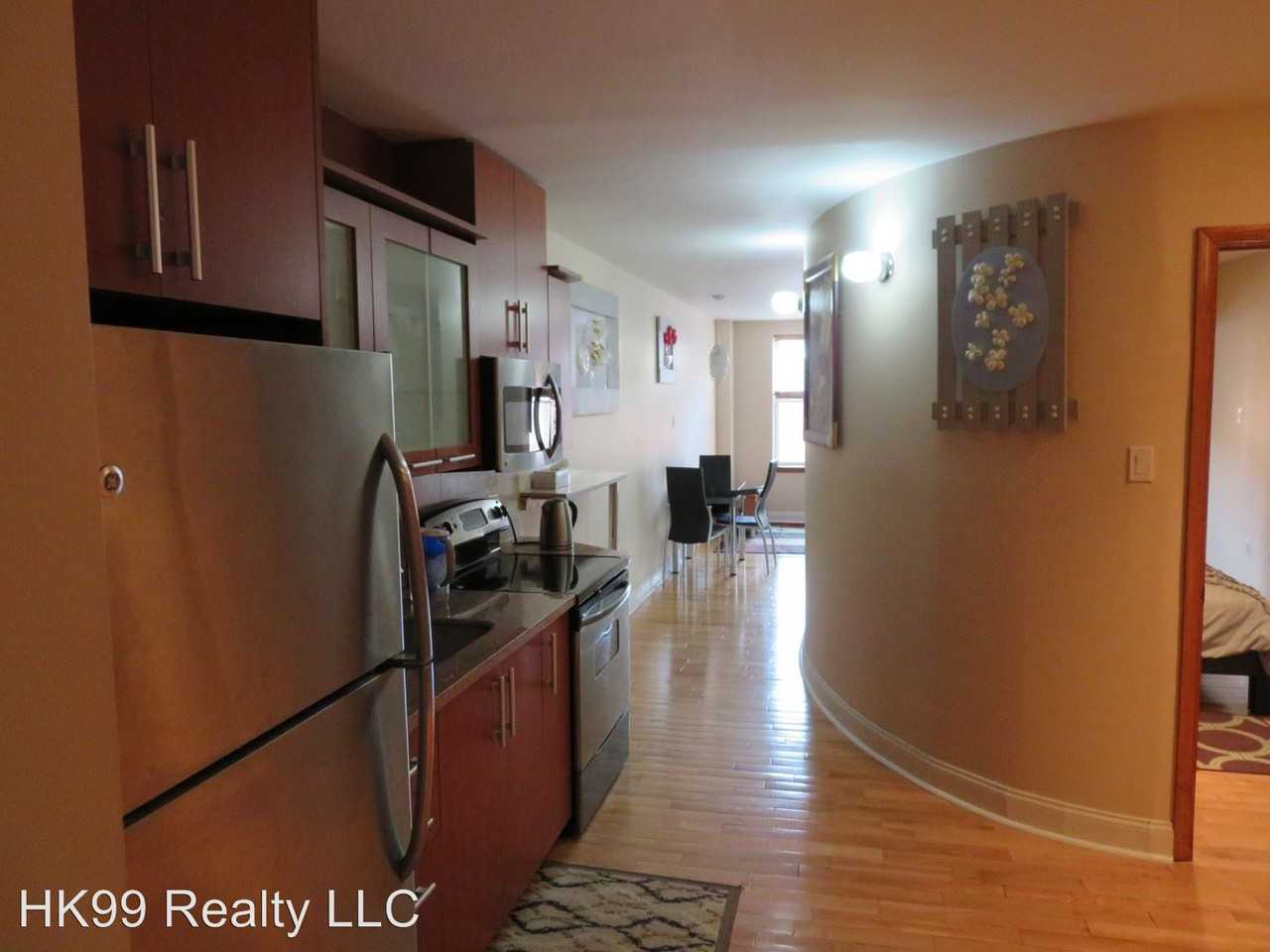 1220 Walnut St. - Photo 2 of 12