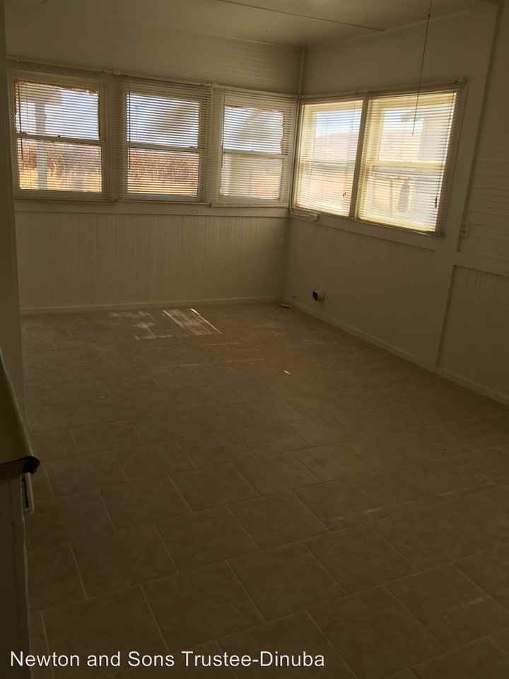 14038 Ave 384 - Photo 3 of 8